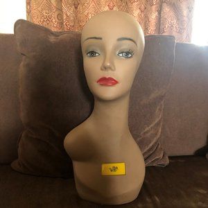mannequin Wig / hat stand